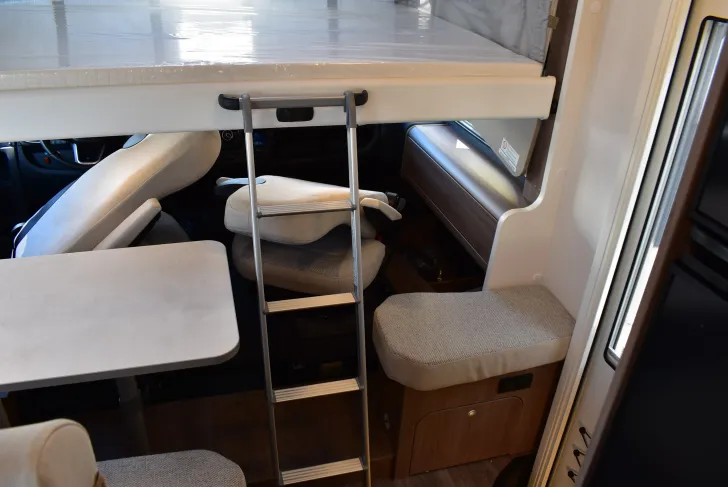 Fahrzeugbild Carado I 338 Sat, TV, Klima, Navi, Hubbett #38