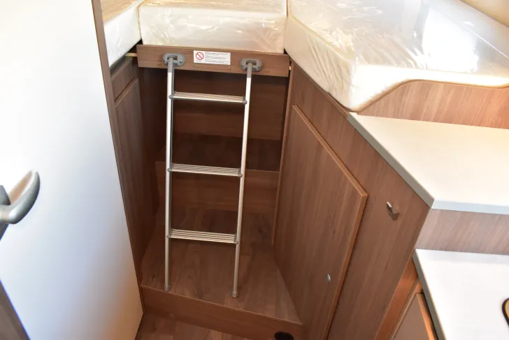 Fahrzeugbild Carado I 338 Sat, TV, Klima, Navi, Hubbett #43