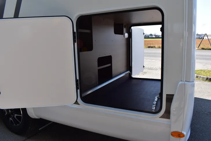 Fahrzeugbild Carado I 338 Sat, TV, Klima, Navi, Hubbett #54