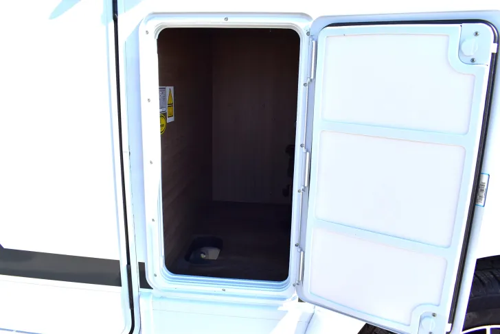 Fahrzeugbild Carado I 338 Sat, TV, Klima, Navi, Hubbett #55