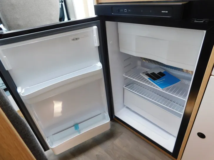 Fahrzeugbild Sunlight Adventure V 66 IC-Line Automatik, el. Handbremse #19