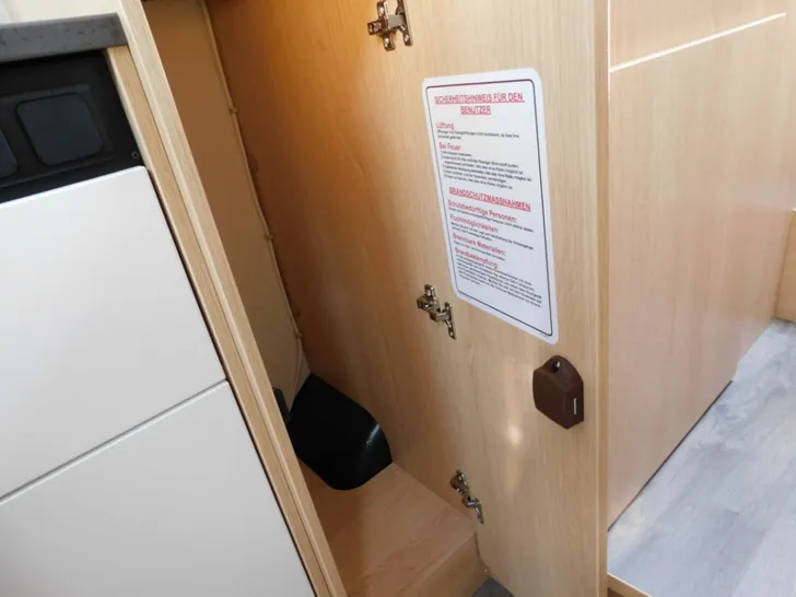 Fahrzeugbild Sunlight Adventure V 66 IC-Line Automatik, el. Handbremse #21