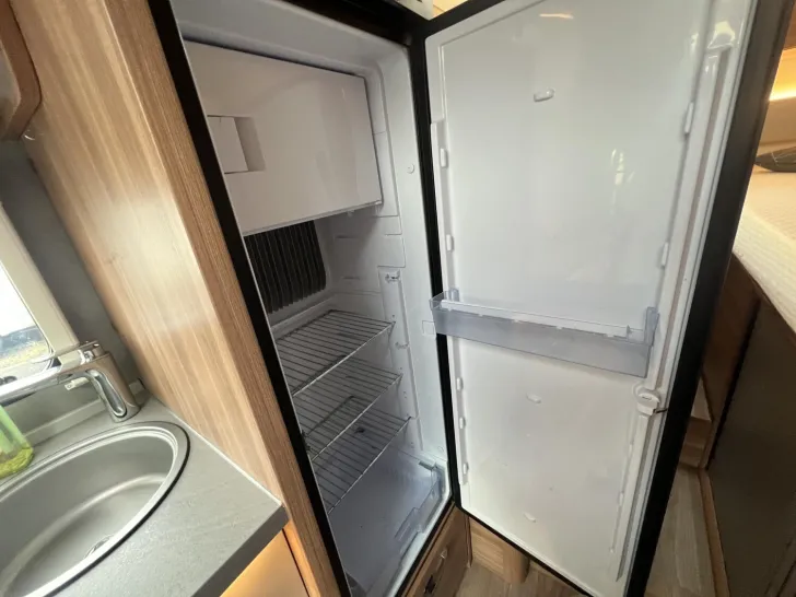 Fahrzeugbild Weinsberg CaraCompact EDITION PEPPER 600 MEG #18