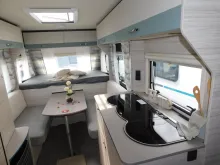 Fahrzeugbild Dethleffs c-joy 480 QLK Bugfenster + Toilettenfenster #9