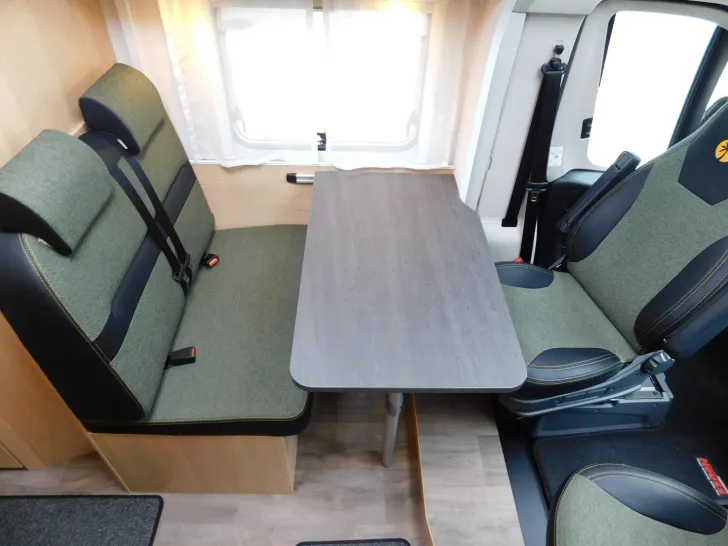 Fahrzeugbild Sunlight Adventure V 66 ab sofort verfügbar #12