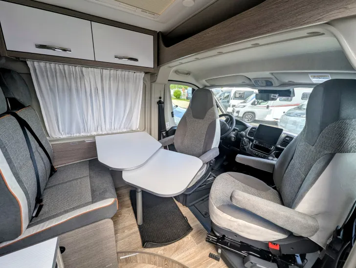 Fahrzeugbild Pössl D-Line 2WIN S Plus #4