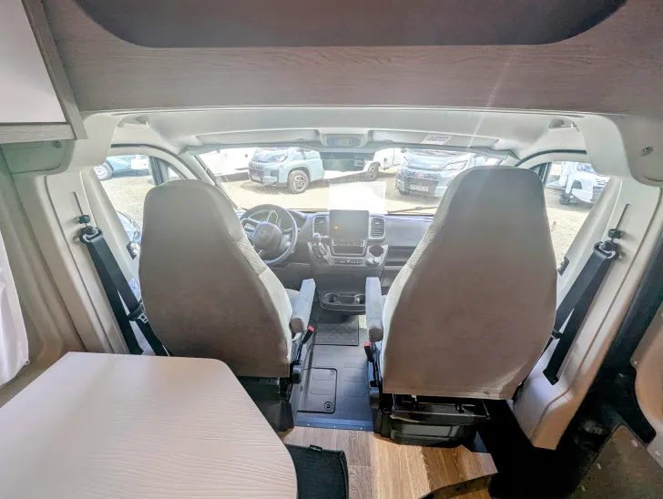 Fahrzeugbild Pössl D-Line 2WIN S Plus #6