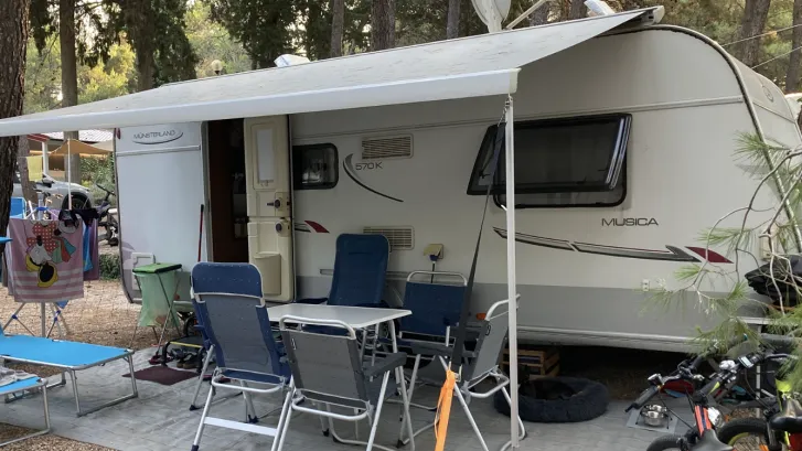 Fahrzeugbild LMC Musica 570 K #2