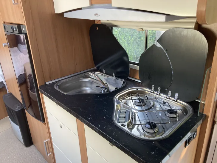 Fahrzeugbild LMC Musica 570 K #8