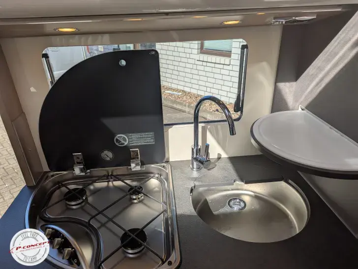 Fahrzeugbild Carthago C1-tourer I 141 KB-LE lightweight 3.5t Listenpreis: 137.620€ #12