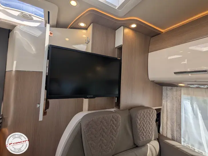 Fahrzeugbild Carthago C1-tourer I 141 KB-LE lightweight 3.5t Listenpreis: 137.620€ #11