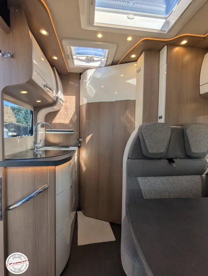 Fahrzeugbild Carthago c-compactline I 141 LE **30.080€ gespart** #11