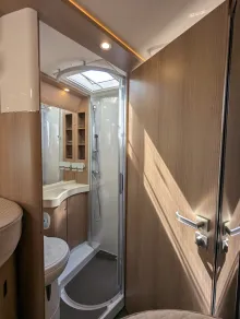 Fahrzeugbild Carthago c-compactline I 143 LE *junger Gebrauchtwagen* #23