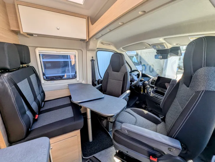 Fahrzeugbild Roadcar R 540 Plus #4