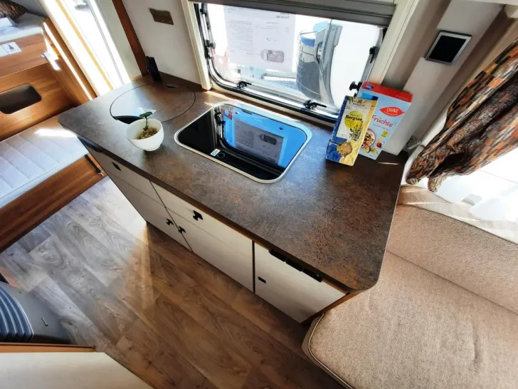 Fahrzeugbild Hymer Eriba Touring 560 Top Ausstattung / 1.Hand #11
