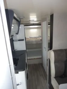 Fahrzeugbild Forster A 699 DVB - TV, 8 Schlafplätze #7
