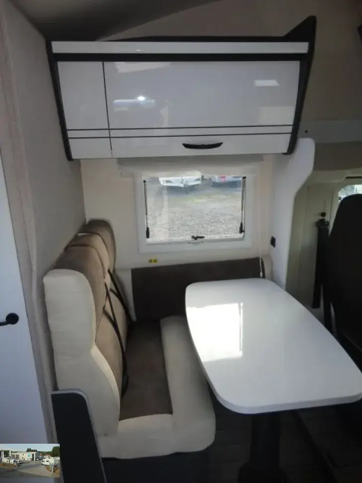 Fahrzeugbild Forster A 699 EB -1 - TV/Markise u.v.m. #8