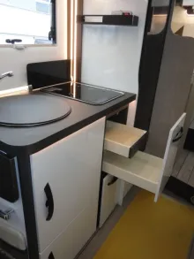 Fahrzeugbild Forster A 699 EB -2 - TV / Markise u.v.m. #10