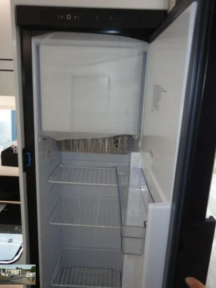 Fahrzeugbild Forster A 699 EB -2 - TV / Markise u.v.m. #11