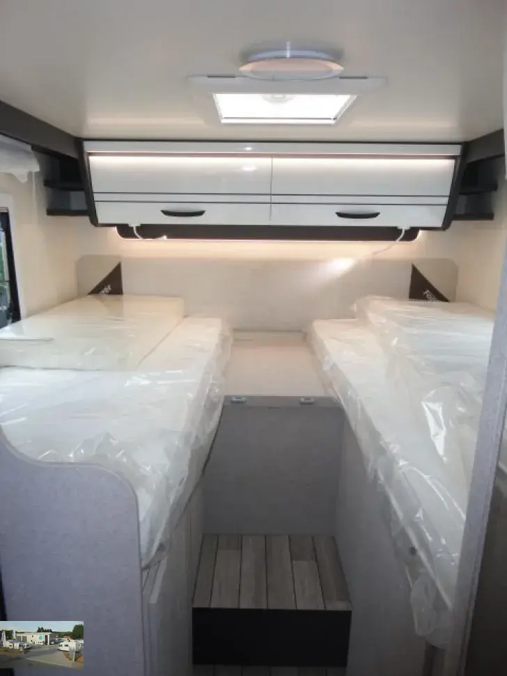 Fahrzeugbild Forster A 699 EB -2 - TV / Markise u.v.m. #13