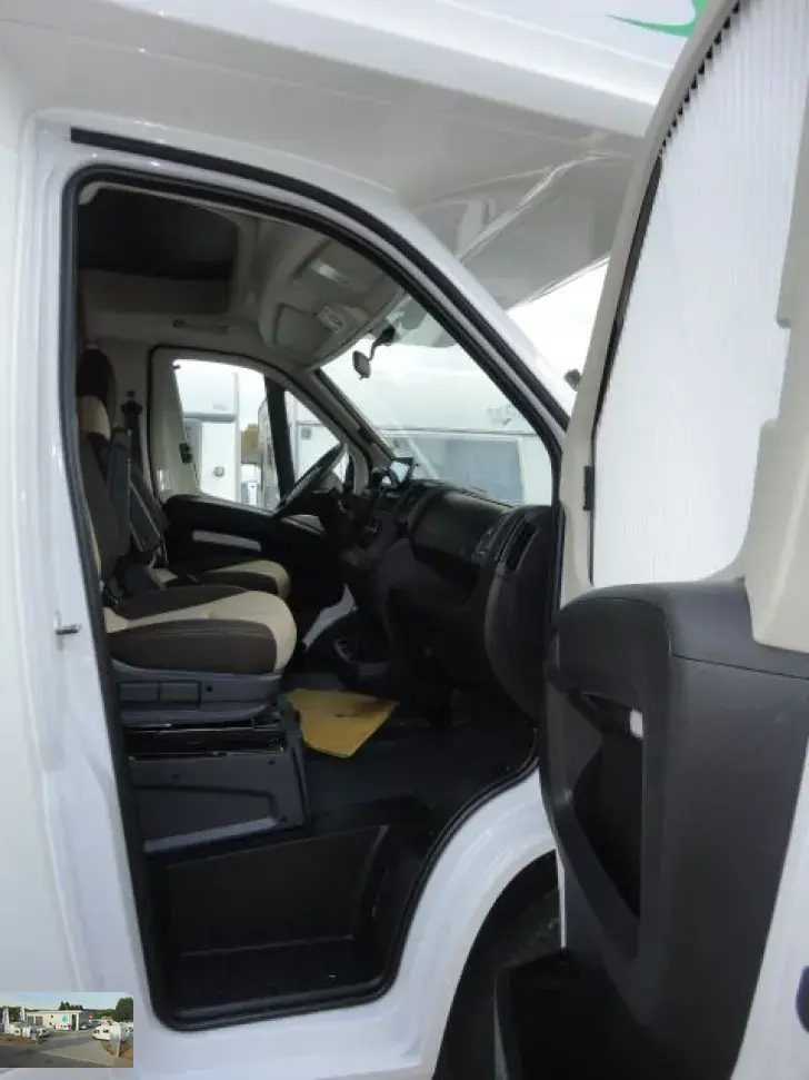 Fahrzeugbild Forster A 699 EB -2 - TV / Markise u.v.m. #30