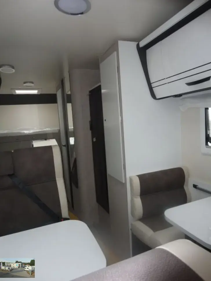 Fahrzeugbild Forster A 699 VB - TV/ Markise #8