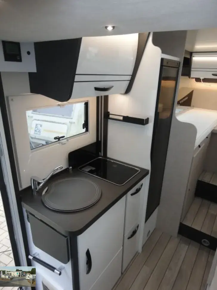 Fahrzeugbild Forster T 669 EB - TV/Markise/ 4er Fahrrad #12