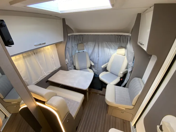 Fahrzeugbild Etrusco V 6.6 SF #10