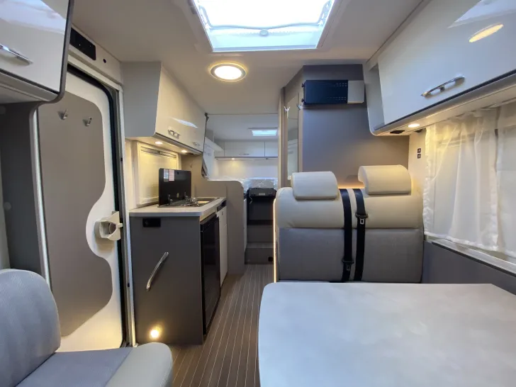 Fahrzeugbild Etrusco V 6.6 SF #11