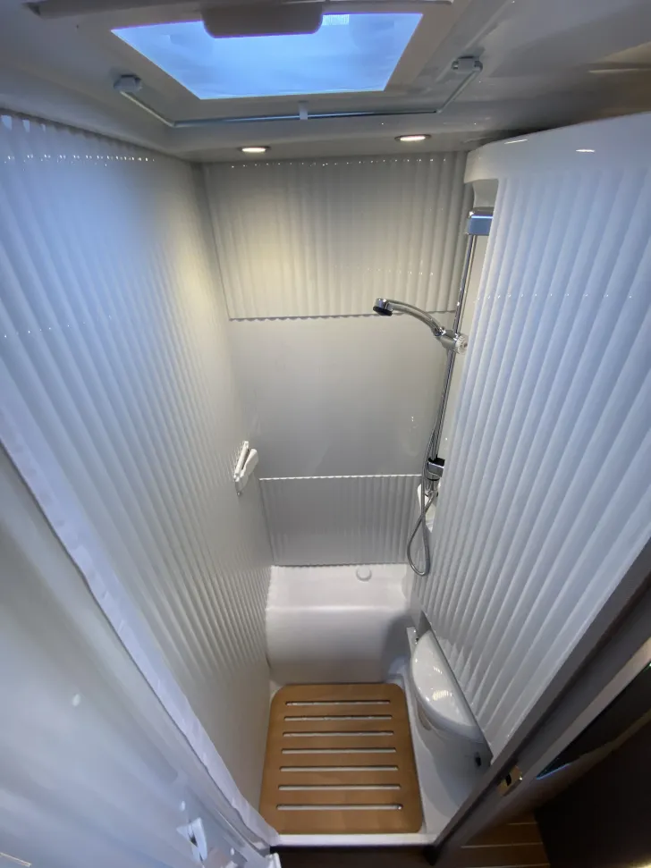 Fahrzeugbild Etrusco V 6.6 SF #17