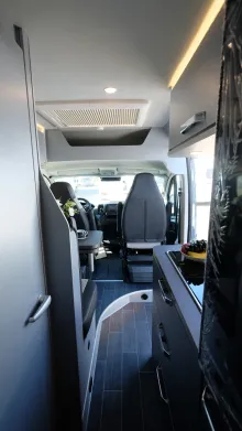 Fahrzeugbild Weinsberg CaraBus GREY 600 MQ 140 PS Automatik, 3,5 t #15
