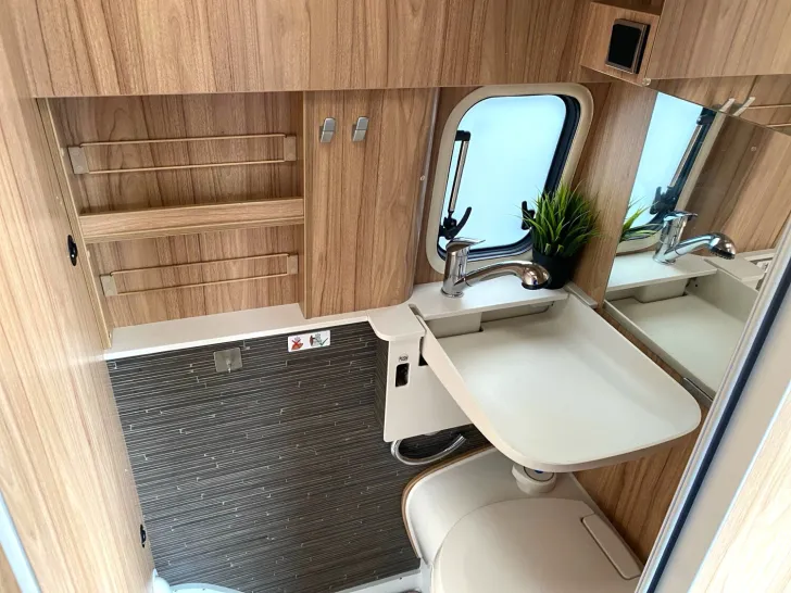 Fahrzeugbild Grand Canyon S Mercedes HYMER B1 BLACK WEEKS #16