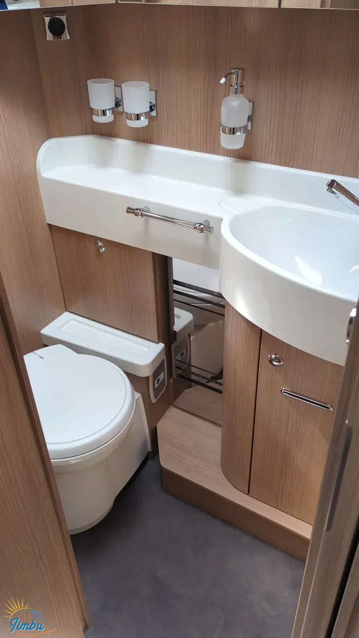 Weitere Betten Malibu I 490 RB-LE comfort 4.2t 180PS | Automatik, 631 - 2239