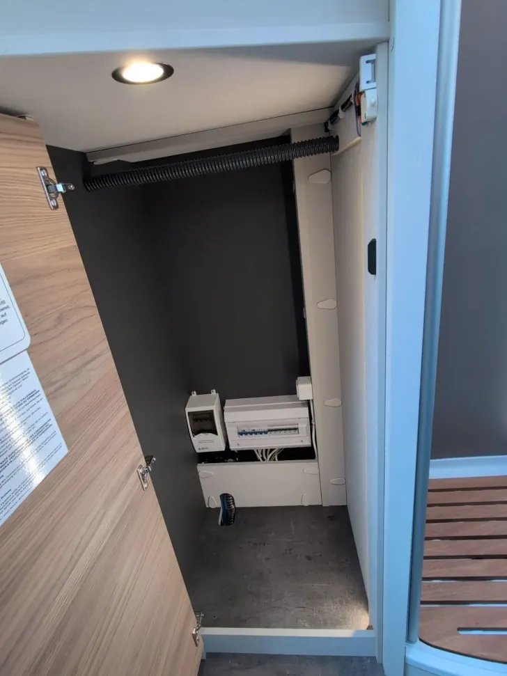 Fahrzeugbild Dethleffs Alpa A 6820-2 RUNDSITZGRUPPE+EINZELBETTEN #14