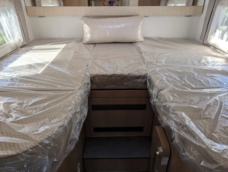 Fahrzeugbild Malibu T 430 LE #12