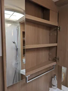 Fahrzeugbild Malibu T 430 LE #28
