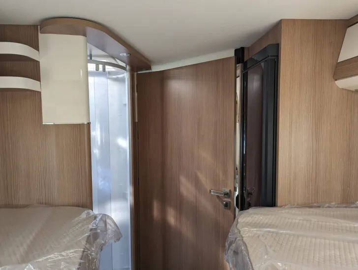 Fahrzeugbild Malibu T 430 LE #32