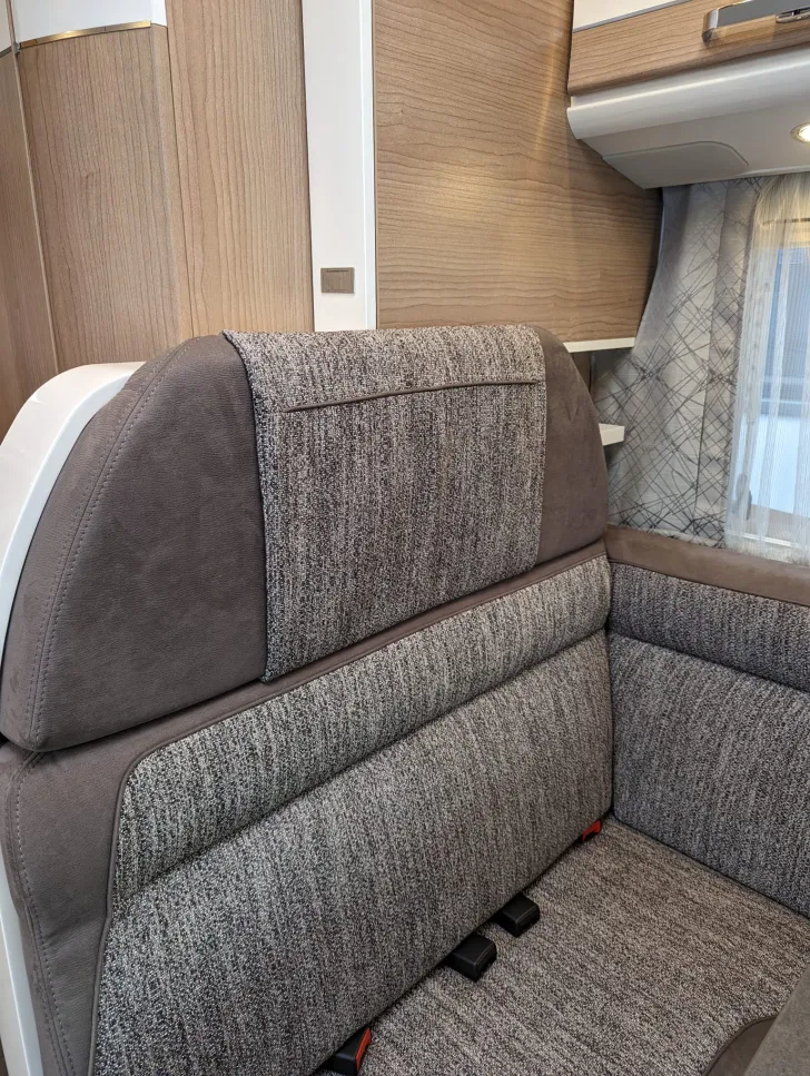 Fahrzeugbild Malibu T 430 LE 140PS | Schalter, 620 - 2107 #16