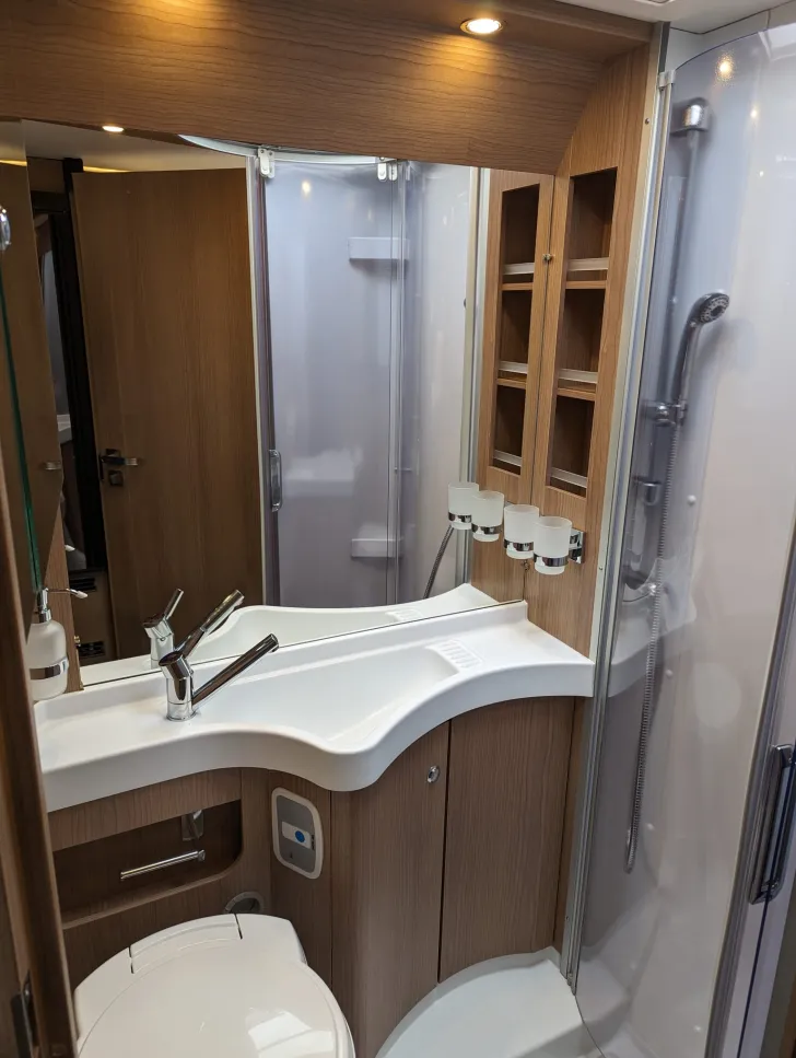 Fahrzeugbild Malibu T 430 LE 140PS | Schalter, 620 - 2107 #34