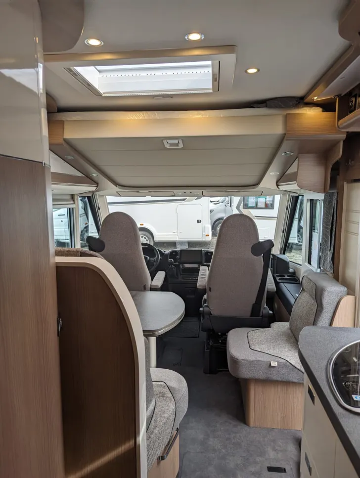 Fahrzeugbild Malibu I 430 LE #23