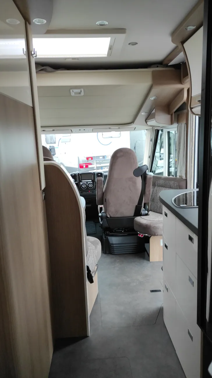 Fahrzeugbild Malibu I 441 LE Touring #7