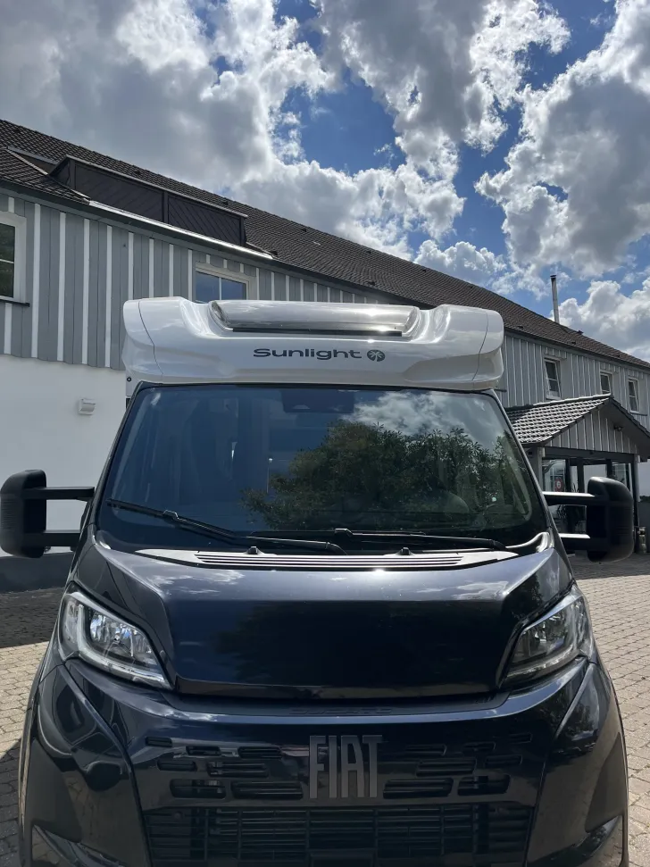 Fahrzeugbild Sunlight T 68 XX 180PS Automatik* #1