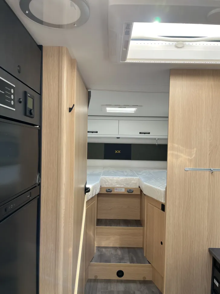 Fahrzeugbild Sunlight T 68 XX 180PS Automatik* #9