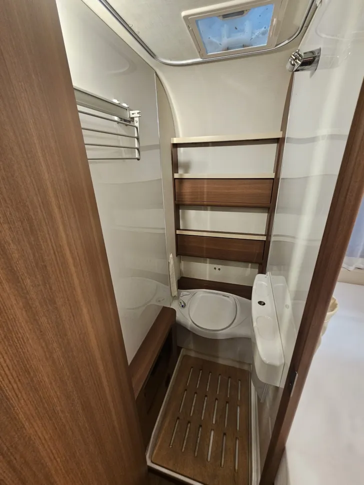 Fahrzeugbild LMC Lord Plaisir 560 #7