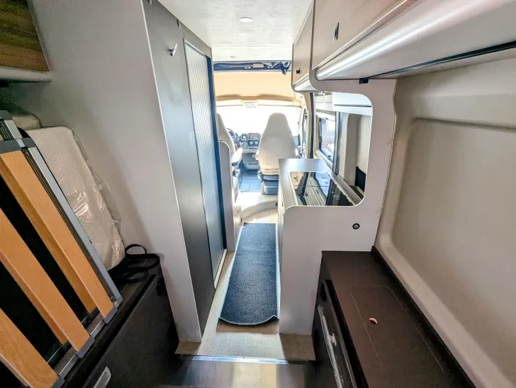 Fahrzeugbild Bürstner B66 C 600 Aufstelldach #8