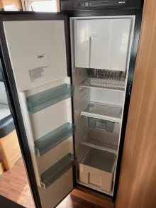 Fahrzeugbild LMC Breezer Lift H 737 G Euro 6 Automatik- SAT- Solar- Lithium 150A #15