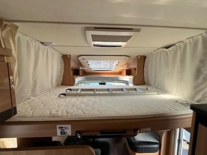 Fahrzeugbild LMC Breezer Lift H 737 G Euro 6 Automatik- SAT- Solar- Lithium 150A #18