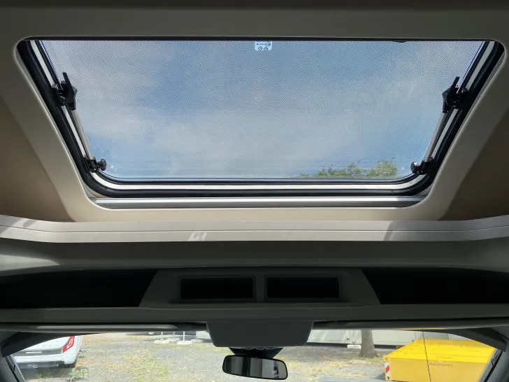 Fahrzeugbild Bürstner Lineo T 620 G #6