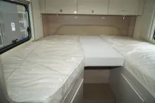 Fahrzeugbild Bürstner Lineo T 620 G #13