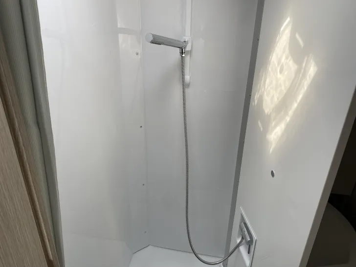 Fahrzeugbild Bürstner Lineo T 620 G #16